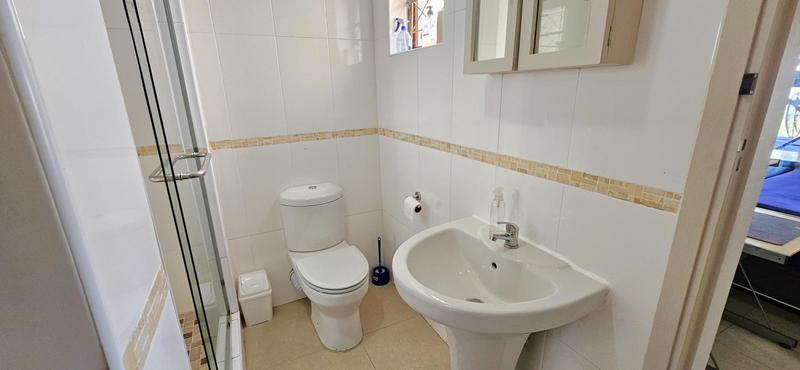 4 Bedroom Property for Sale in Uvongo KwaZulu-Natal