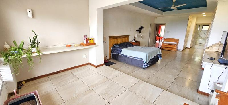 4 Bedroom Property for Sale in Uvongo KwaZulu-Natal