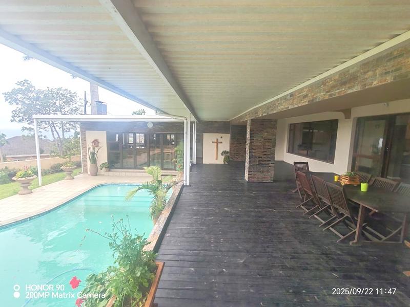 4 Bedroom Property for Sale in Uvongo KwaZulu-Natal