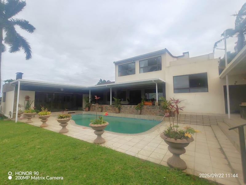 4 Bedroom Property for Sale in Uvongo KwaZulu-Natal