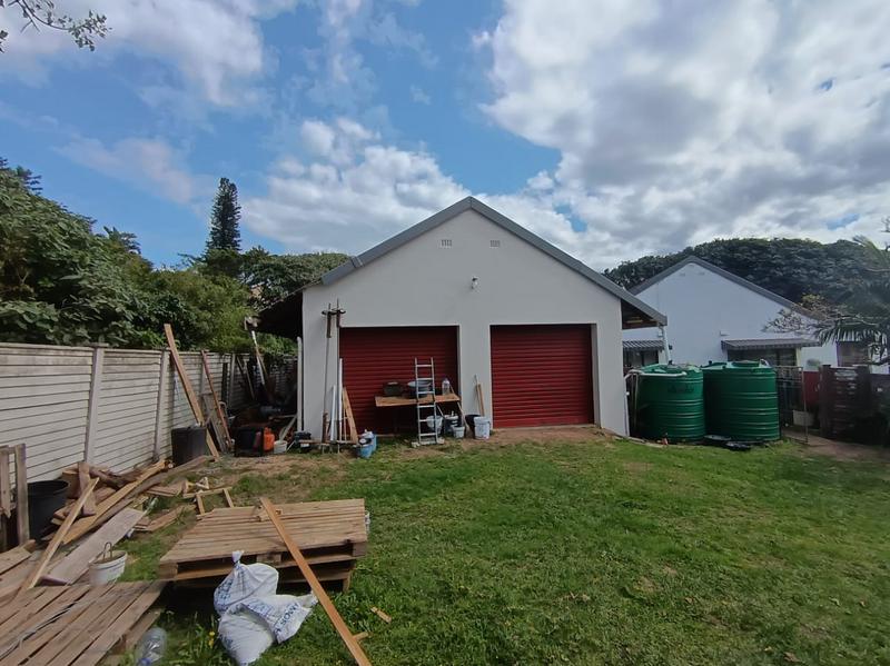 4 Bedroom Property for Sale in Port Edward KwaZulu-Natal