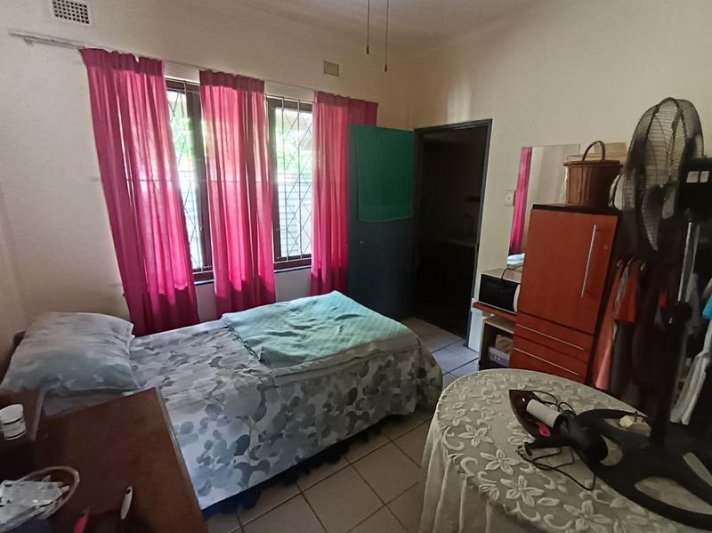 4 Bedroom Property for Sale in Port Edward KwaZulu-Natal