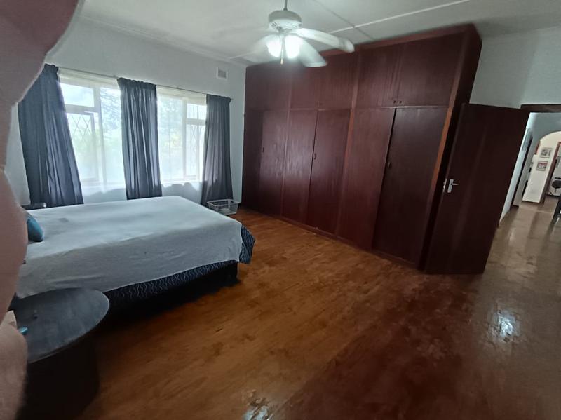 4 Bedroom Property for Sale in Port Edward KwaZulu-Natal