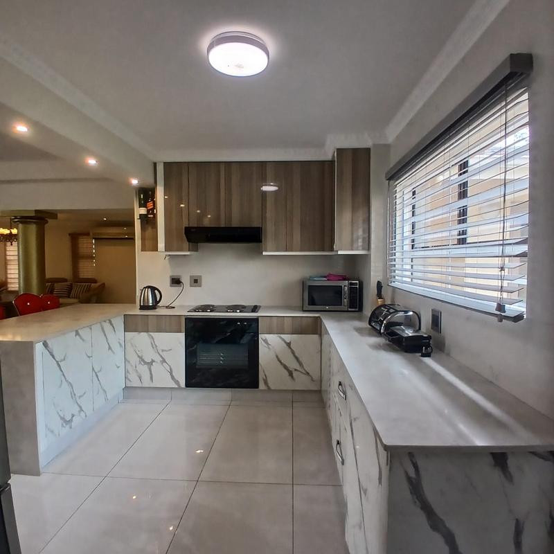 4 Bedroom Property for Sale in Yellowwood Park KwaZulu-Natal