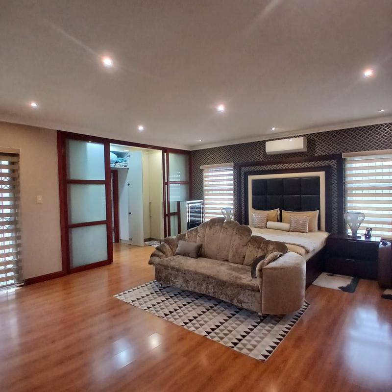 4 Bedroom Property for Sale in Yellowwood Park KwaZulu-Natal