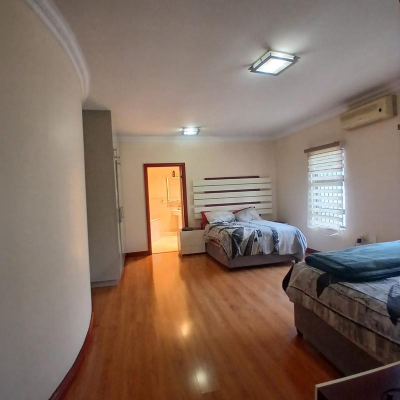 4 Bedroom Property for Sale in Yellowwood Park KwaZulu-Natal