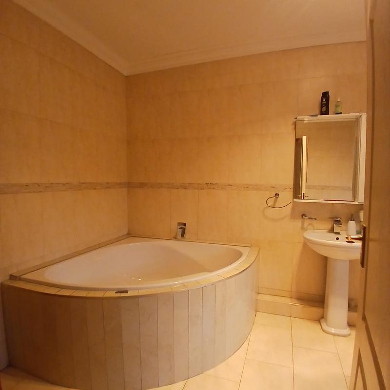 4 Bedroom Property for Sale in Yellowwood Park KwaZulu-Natal
