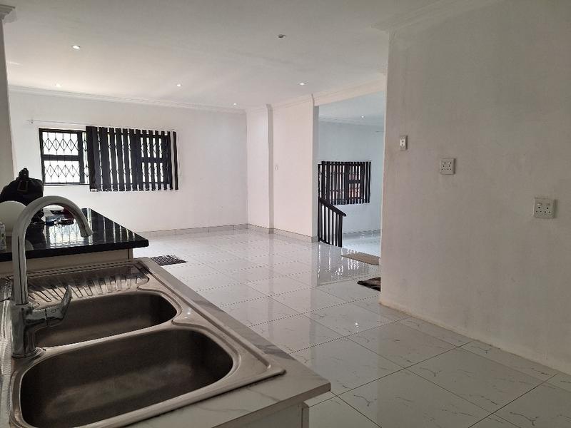 3 Bedroom Property for Sale in Saiccor Village KwaZulu-Natal