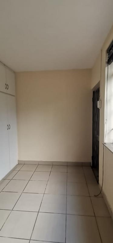 To Let 2 Bedroom Property for Rent in Panorama KwaZulu-Natal