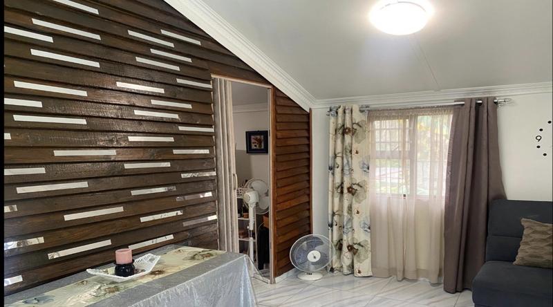 To Let 1 Bedroom Property for Rent in Pinetown KwaZulu-Natal