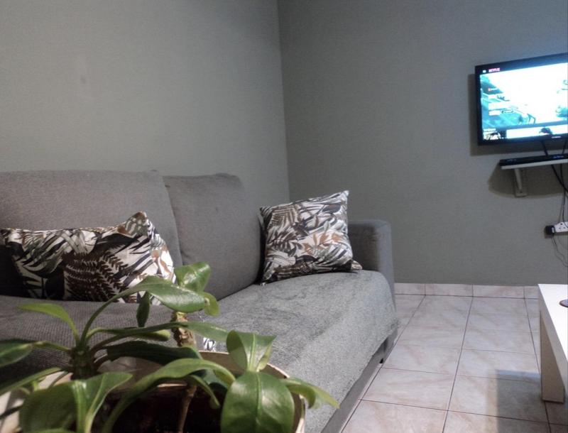 To Let 4 Bedroom Property for Rent in Bluff KwaZulu-Natal