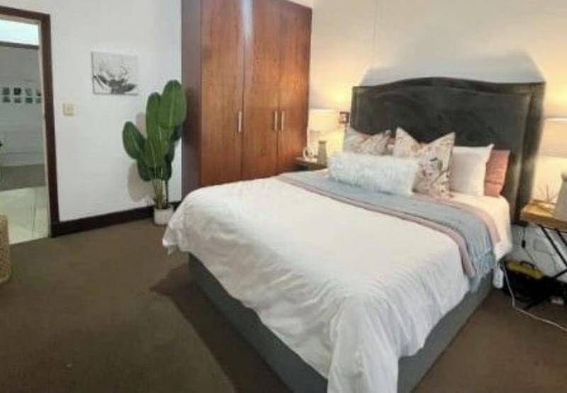 2 Bedroom Property for Sale in Umhlanga Ridge KwaZulu-Natal