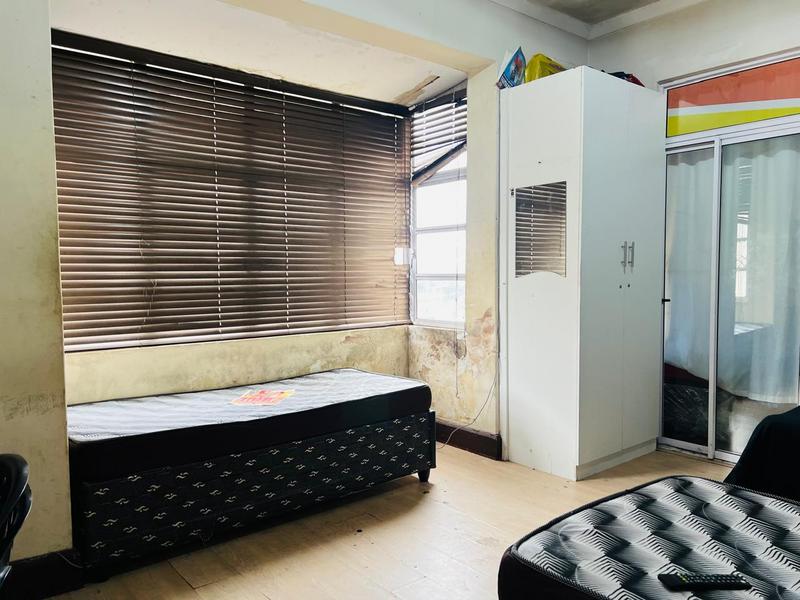 To Let 1 Bedroom Property for Rent in Berea KwaZulu-Natal