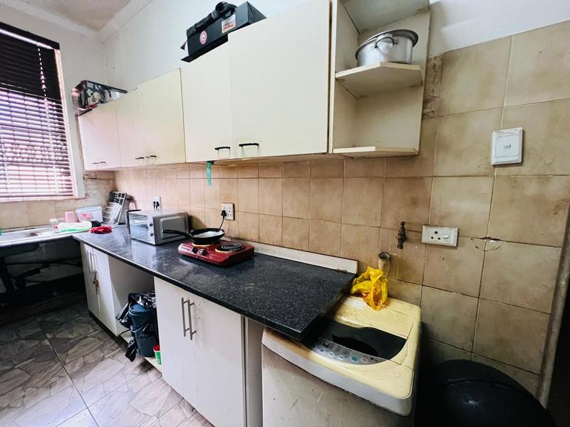 To Let 1 Bedroom Property for Rent in Berea KwaZulu-Natal
