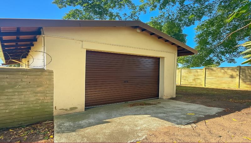 4 Bedroom Property for Sale in Margate KwaZulu-Natal