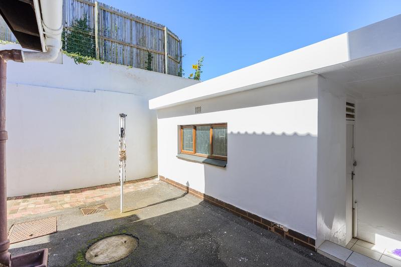 To Let 3 Bedroom Property for Rent in Windermere KwaZulu-Natal