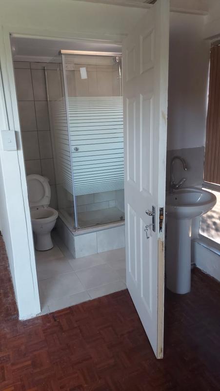 To Let 3 Bedroom Property for Rent in Glen Anil KwaZulu-Natal