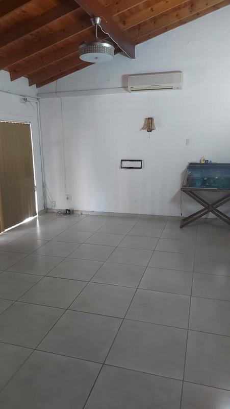 To Let 3 Bedroom Property for Rent in Glen Anil KwaZulu-Natal