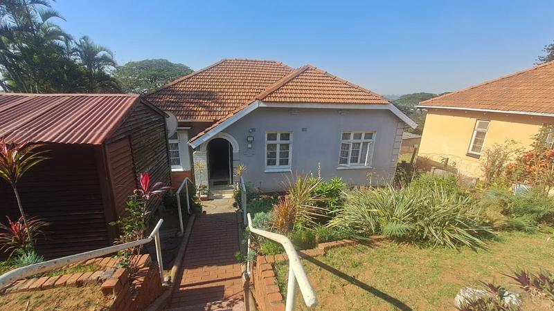 4 Bedroom Property for Sale in Montclair KwaZulu-Natal
