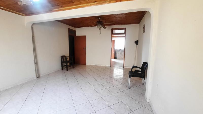 To Let 3 Bedroom Property for Rent in Clayfield KwaZulu-Natal