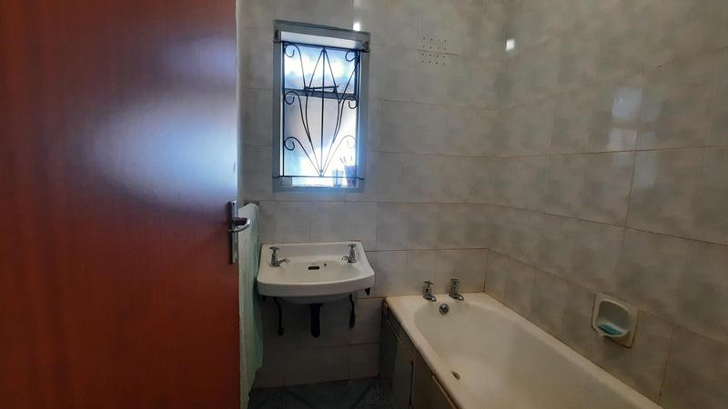 To Let 3 Bedroom Property for Rent in Clayfield KwaZulu-Natal