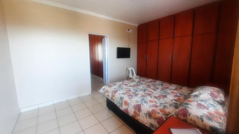 To Let 1 Bedroom Property for Rent in Trenance Manor KwaZulu-Natal