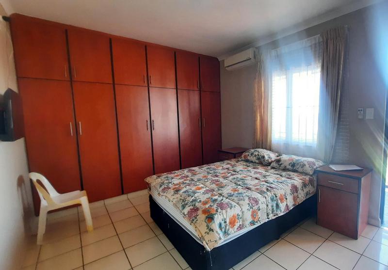 To Let 1 Bedroom Property for Rent in Trenance Manor KwaZulu-Natal
