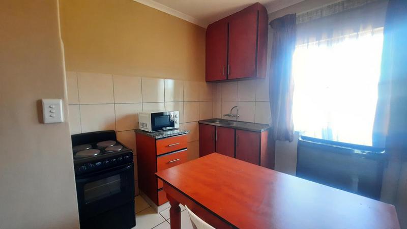 To Let 1 Bedroom Property for Rent in Trenance Manor KwaZulu-Natal