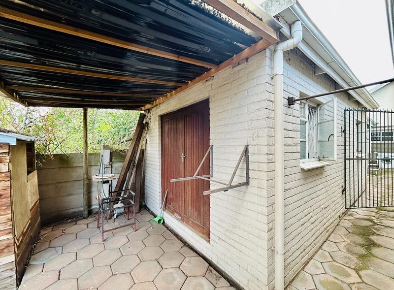 3 Bedroom Property for Sale in Scottsville KwaZulu-Natal