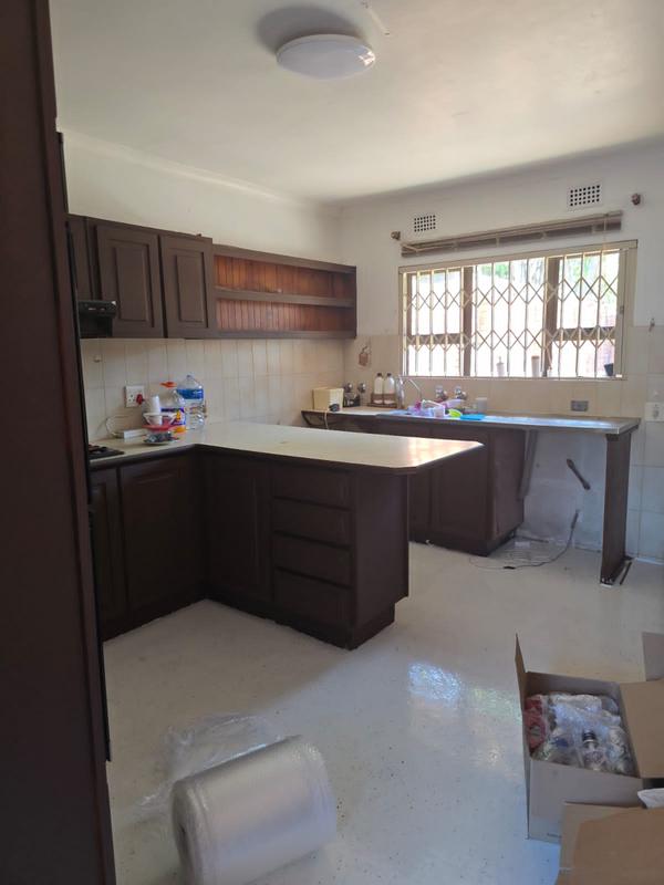 To Let 4 Bedroom Property for Rent in Dawncliffe KwaZulu-Natal