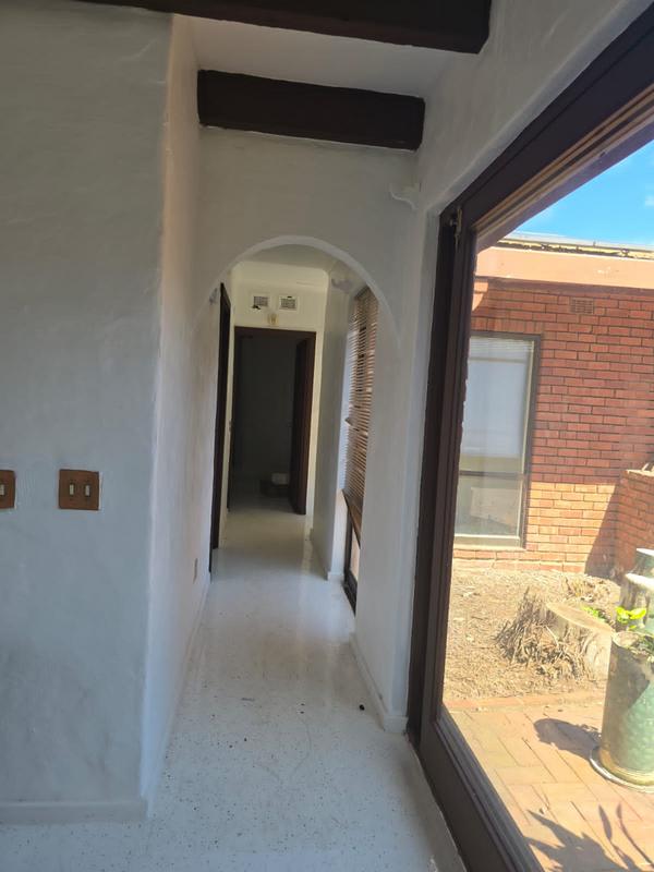 To Let 4 Bedroom Property for Rent in Dawncliffe KwaZulu-Natal