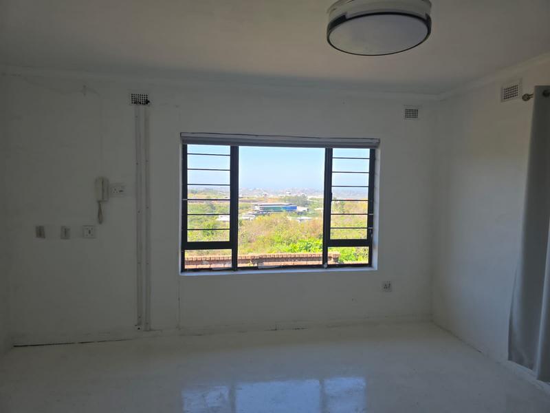 To Let 4 Bedroom Property for Rent in Dawncliffe KwaZulu-Natal