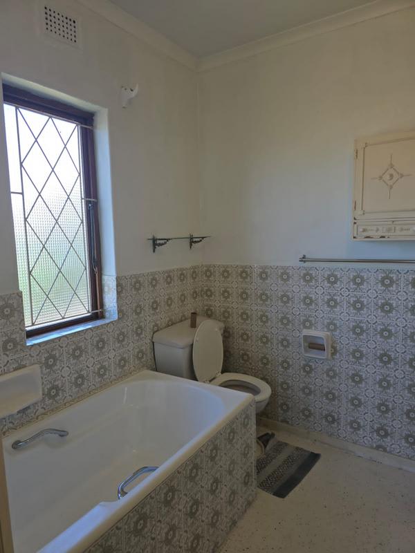 To Let 4 Bedroom Property for Rent in Dawncliffe KwaZulu-Natal