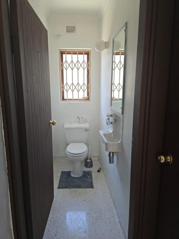 To Let 4 Bedroom Property for Rent in Dawncliffe KwaZulu-Natal