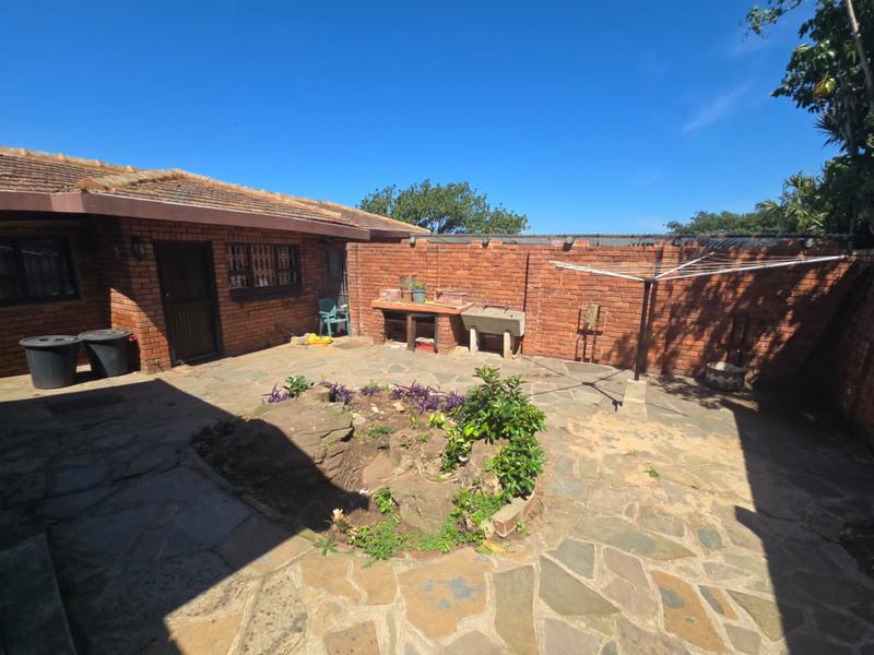 To Let 4 Bedroom Property for Rent in Dawncliffe KwaZulu-Natal