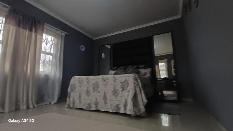 3 Bedroom Property for Sale in Regency Park KwaZulu-Natal