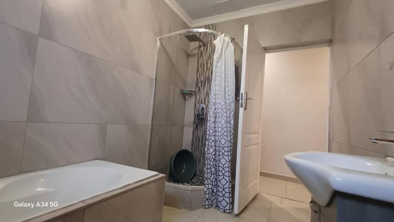 3 Bedroom Property for Sale in Regency Park KwaZulu-Natal