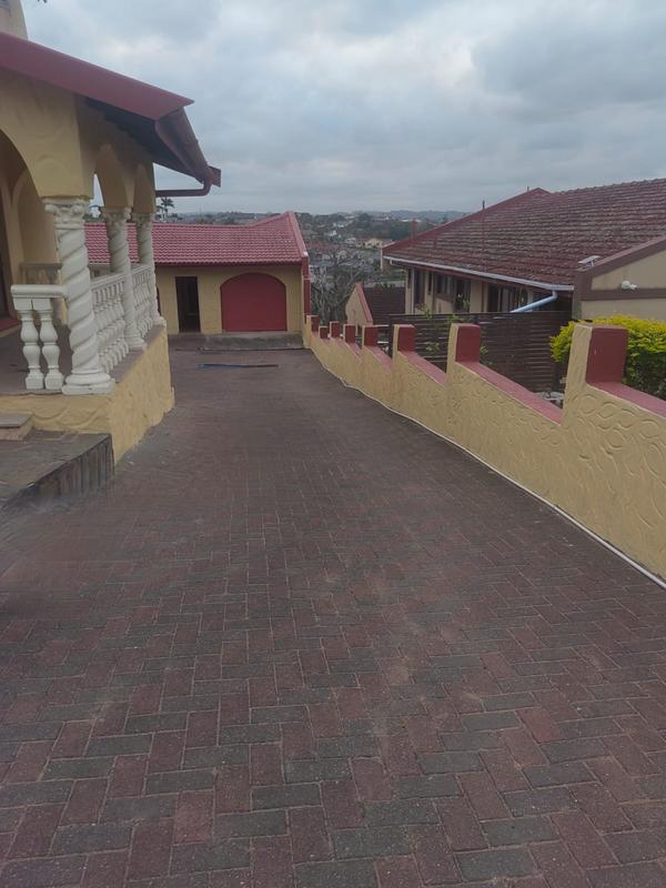 4 Bedroom Property for Sale in Umhlatuzana KwaZulu-Natal