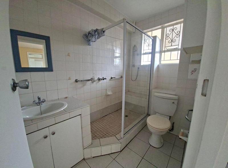 2 Bedroom Property for Sale in Glenwood KwaZulu-Natal