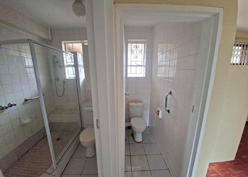 2 Bedroom Property for Sale in Glenwood KwaZulu-Natal