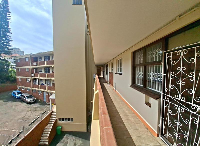 2 Bedroom Property for Sale in Glenwood KwaZulu-Natal