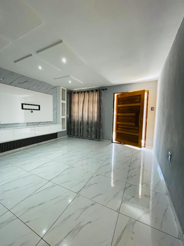 2 Bedroom Property for Sale in Kwamashu KwaZulu-Natal
