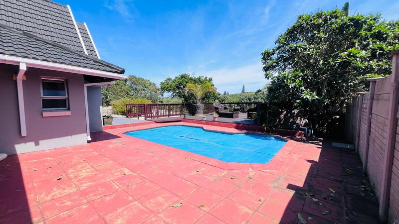 3 Bedroom Property for Sale in Uvongo KwaZulu-Natal