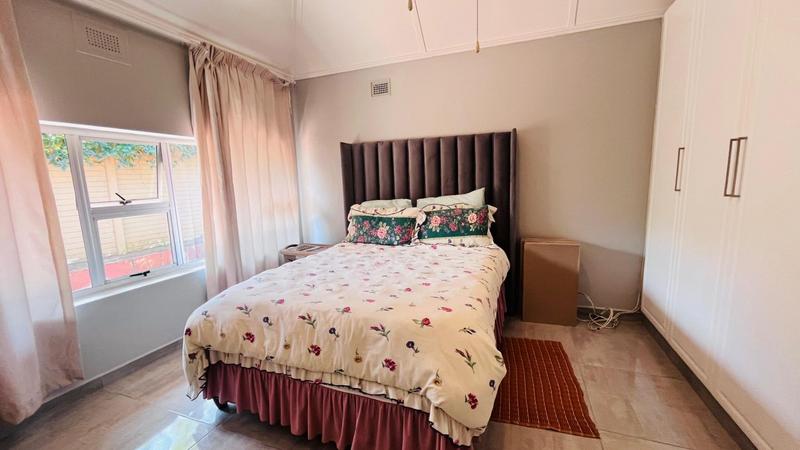 3 Bedroom Property for Sale in Uvongo KwaZulu-Natal