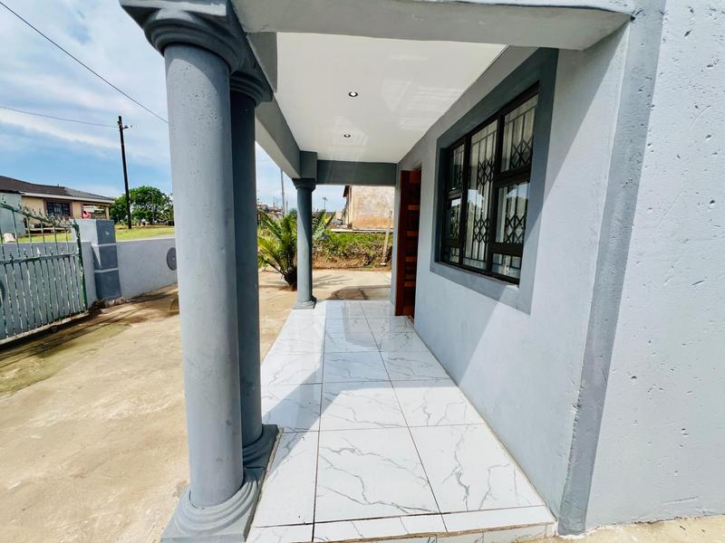 2 Bedroom Property for Sale in Kwamashu KwaZulu-Natal