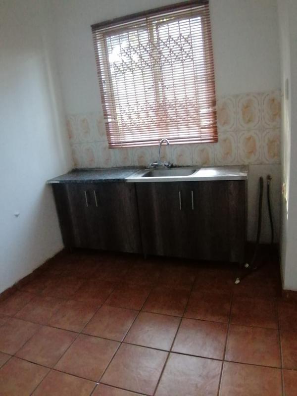 To Let 1 Bedroom Property for Rent in Overport KwaZulu-Natal