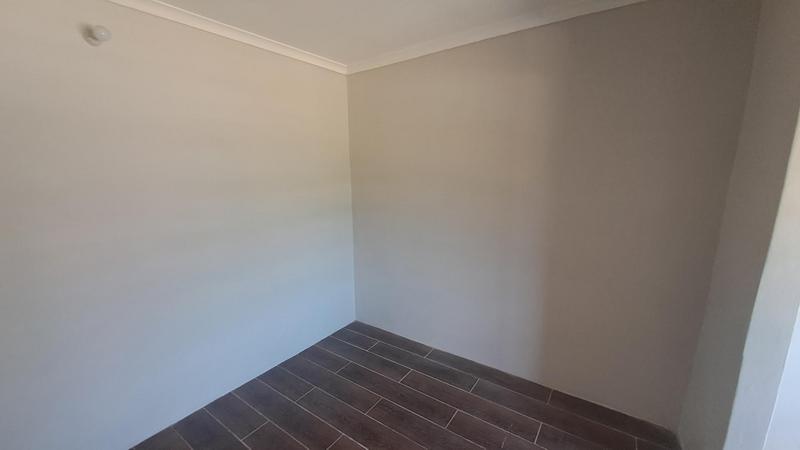To Let 2 Bedroom Property for Rent in Overport KwaZulu-Natal