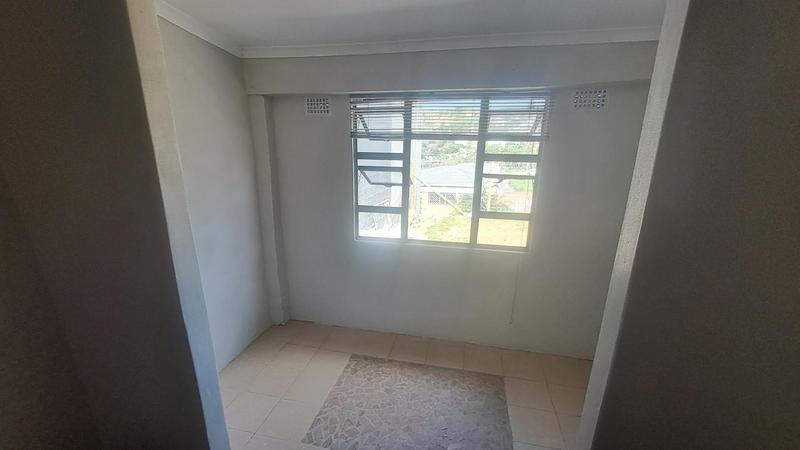 To Let 2 Bedroom Property for Rent in Overport KwaZulu-Natal