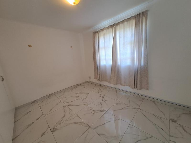 To Let 3 Bedroom Property for Rent in Westbrook KwaZulu-Natal