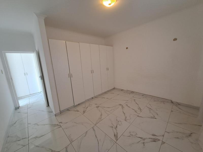 To Let 3 Bedroom Property for Rent in Westbrook KwaZulu-Natal